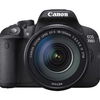 دوربین عکاسی حرفه ای کانن Canon EOS 700D 18-135 STM ژاپن