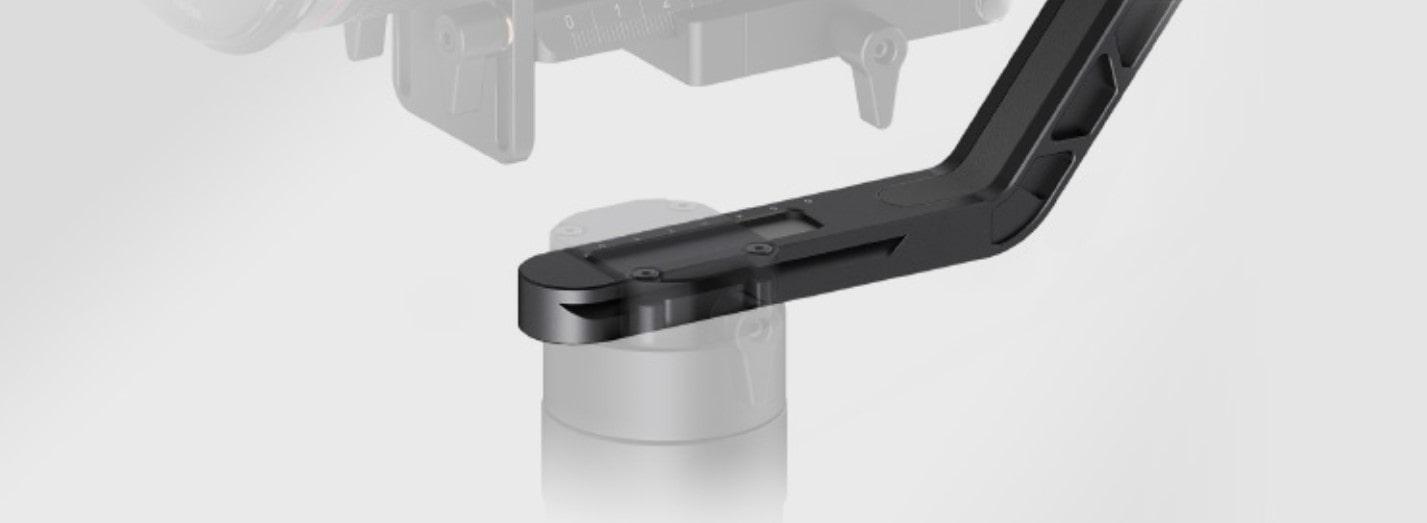 تصویر از شیار گیمبال دوربین ژیون کرین 2 همراه با موتور فوکوس Zhiyun-Tech Crane-2