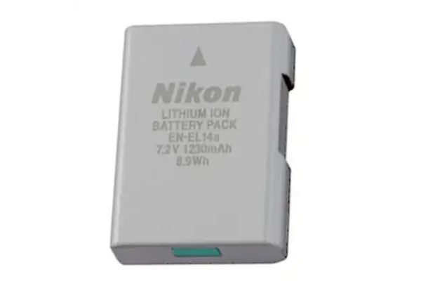 باتری EN-EL14a از روبرو