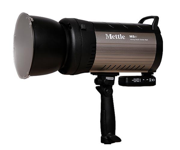 فلاش چتری ۳۰۰ژول استودیویی برند Mettle مدل MS-300