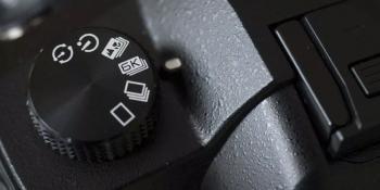 دوربین Lumix GH5