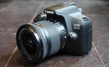 دوربین عکاسی کانن canon 2000D