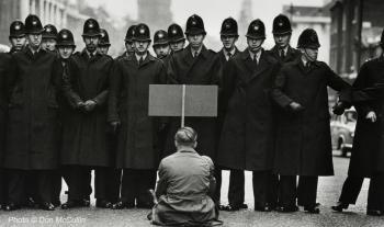 عکاسی مستند