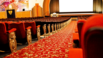 لنز عکاسی تئاتر