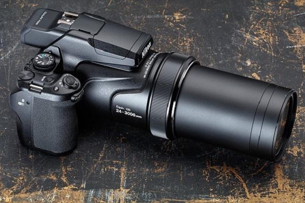 مقایسه دوربین کانن SX70 با دوربین نیکون P1000