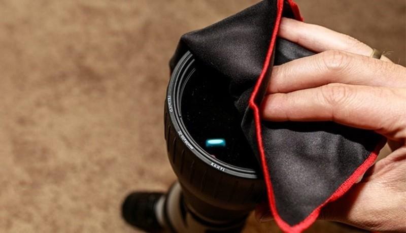 7 چیزی که باید در کوله عکاسیتان داشته باشید