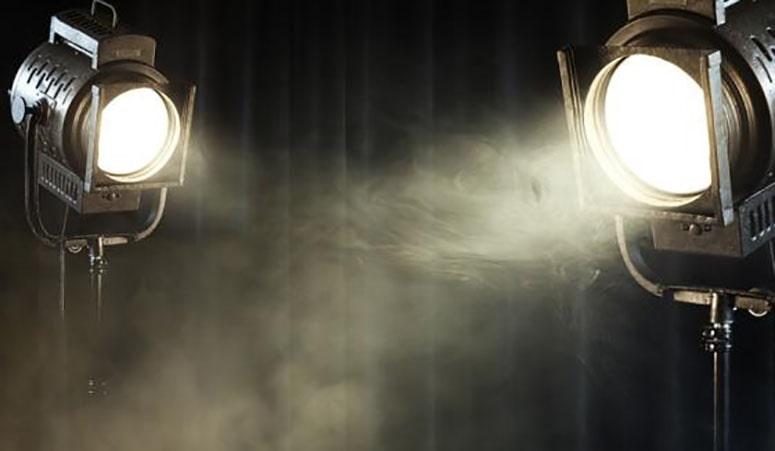 نور در صحنه عکاسی