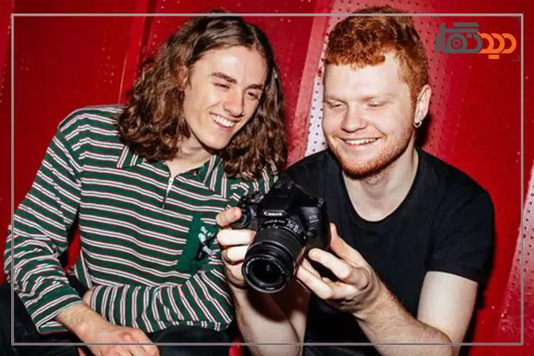 دوربین کانن 2000D با لنز 18-55 DC III