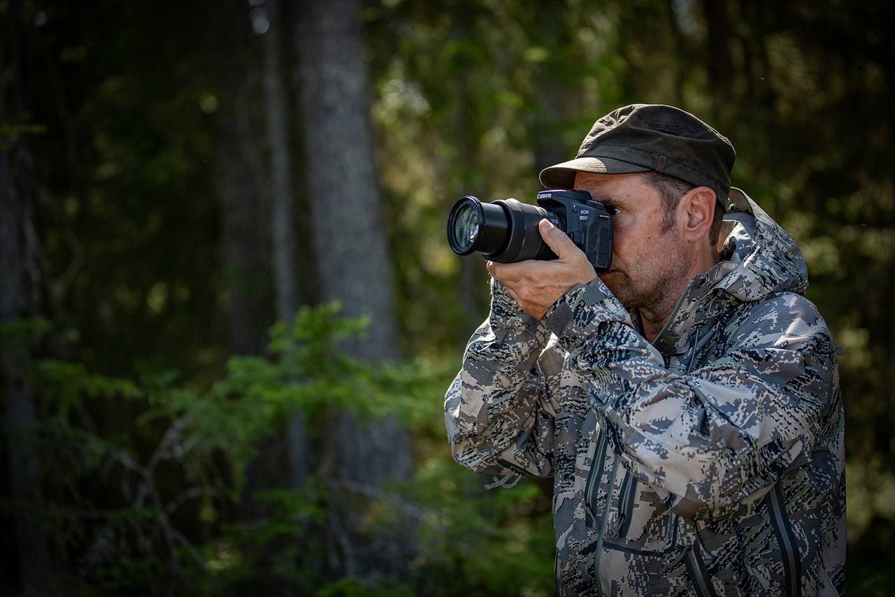 دوربین نیکون 90d