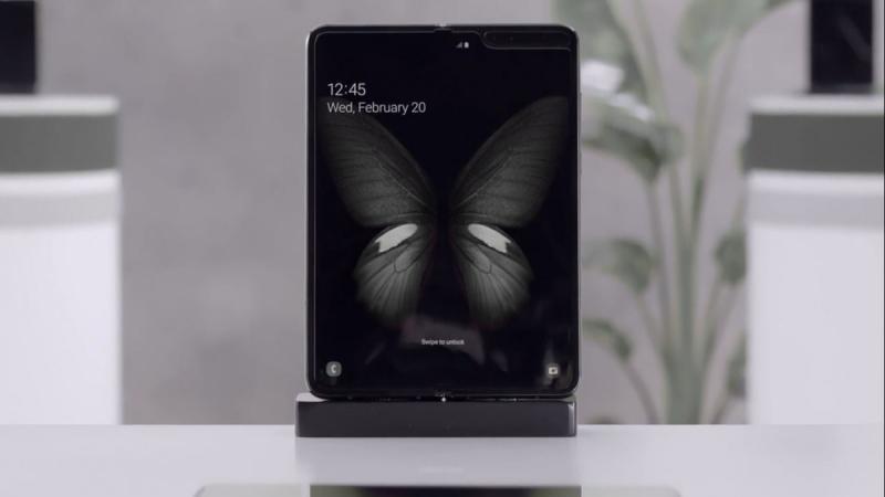 گوشی تاشو سامسونگ