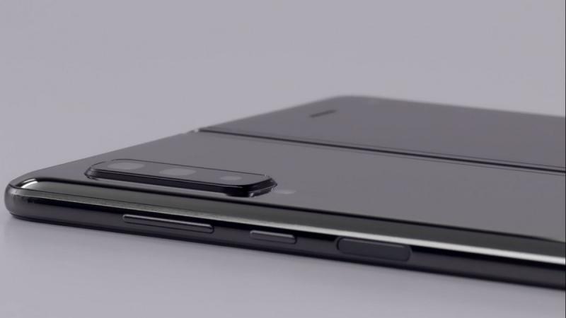 سامسونگ گلکسی فولد