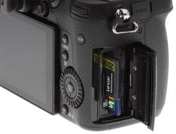 دوربین بدون آینه پاناسونیک GH5S