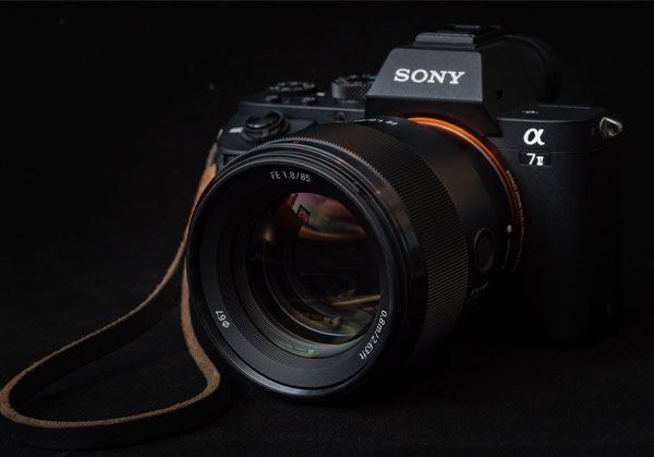 لنزسونی مدل Sony FE 85mm f/1.8