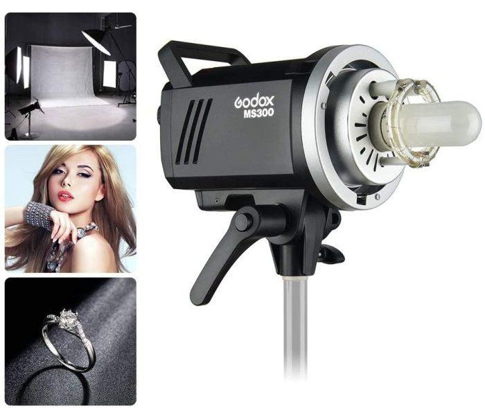 فلاش تک شاخه گودکس Godox MS300 Monolight