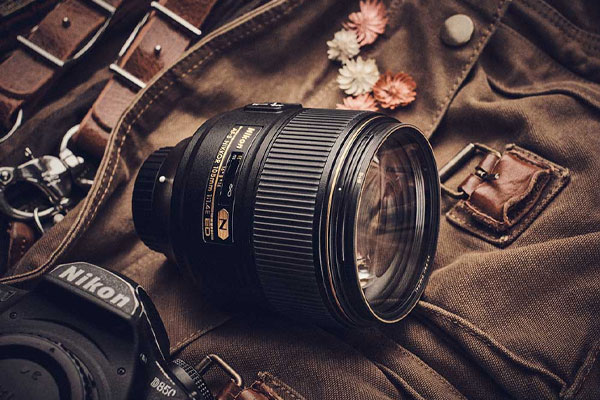 لنز نیکون مدل Nikon AF-S NIKKOR 105mm f/1.4E ED