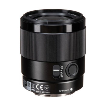 لنز سونی مدل Sony FE 35mm f/1.8