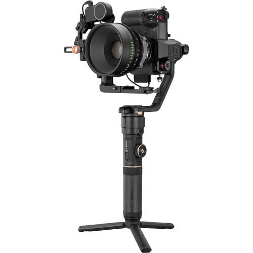 تصویر از گیمبال دوربین ژیون کرین 2 اس به همراه هولدر Zhiyun-Tech CRANE 2S With Holder به صورت ایستاده