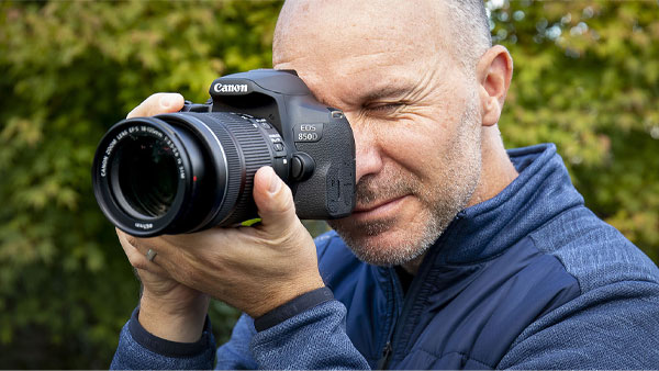 عکاسی با دوربین عکاسی کانن Canon 850D 18-135 IS USM