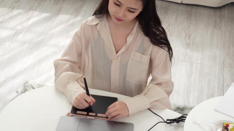 قلم نوری پاربلو Parblo Ninos M