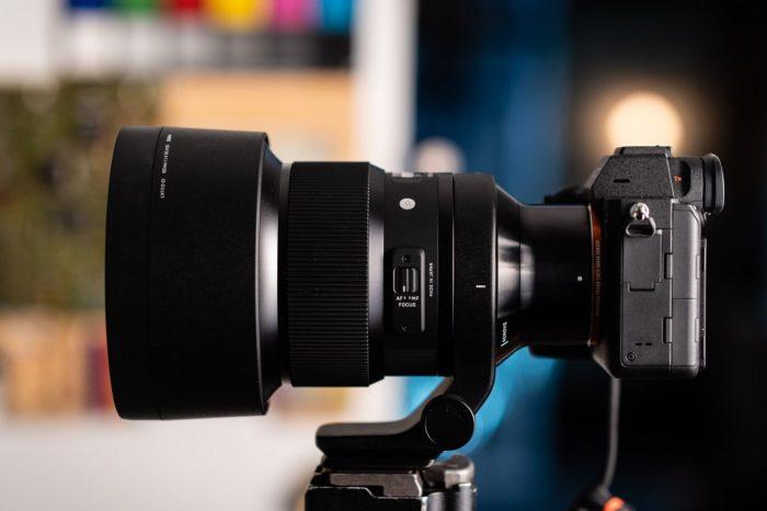 لنز Sigma 105mm f/1.4