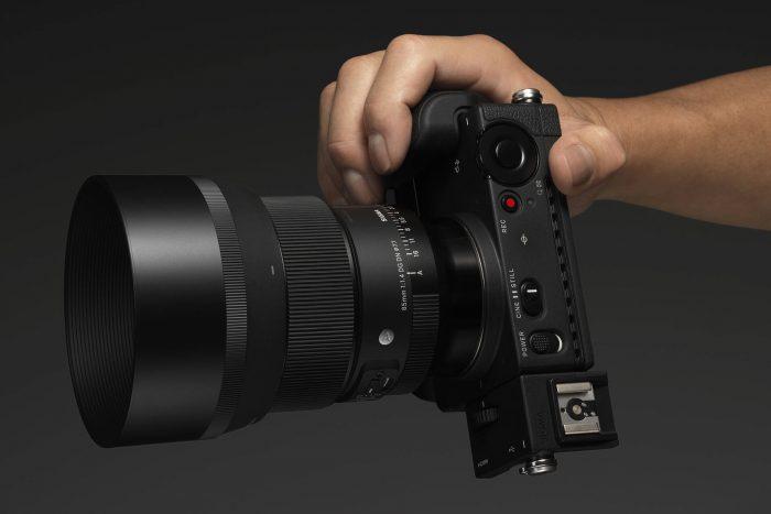 لنز Sigma 85mm f/1.4