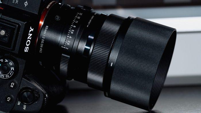 لنز Sigma 65mm F2.0 DG DN