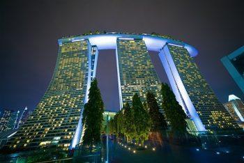 لنز سونی Sony FE 12-24mm f/4 G