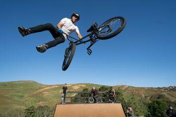 لنز سونی Sony FE 12-24mm f/4 G