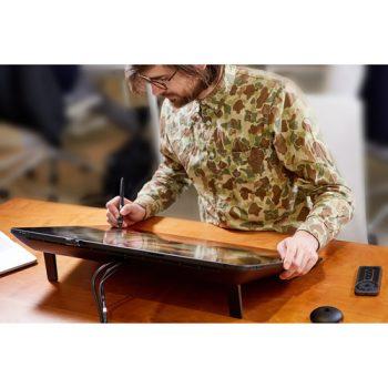 قلم نوری wacom cintiq pro 24