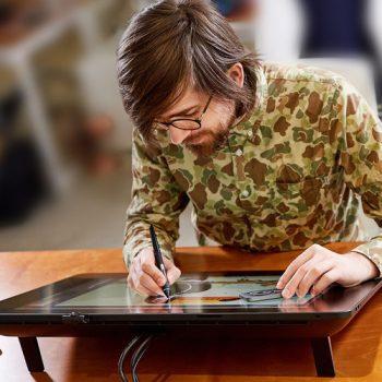 قلم نوری wacom cintiq pro 24