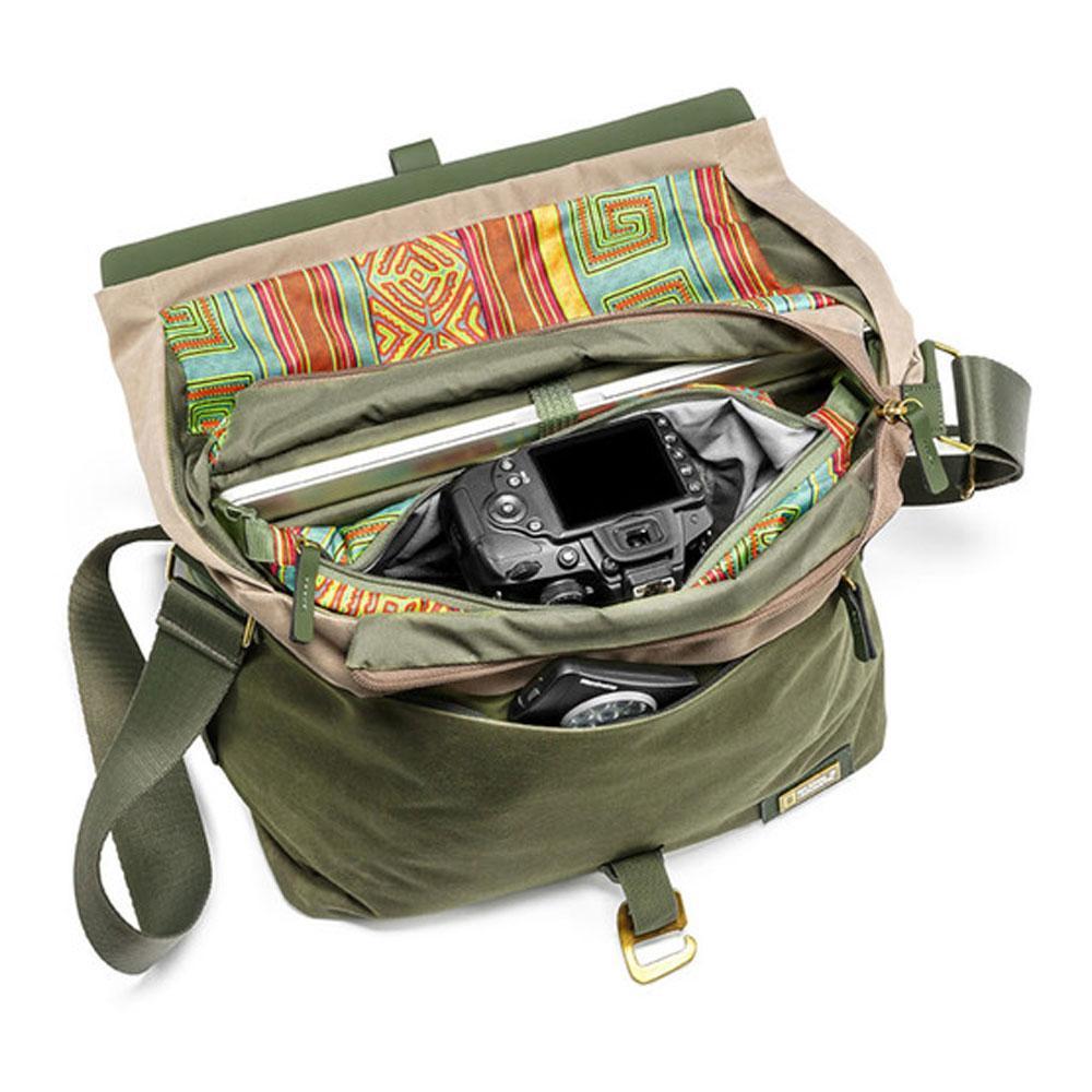 کیف نشنال جئوگرافیک National Geogaphic NG RF2450