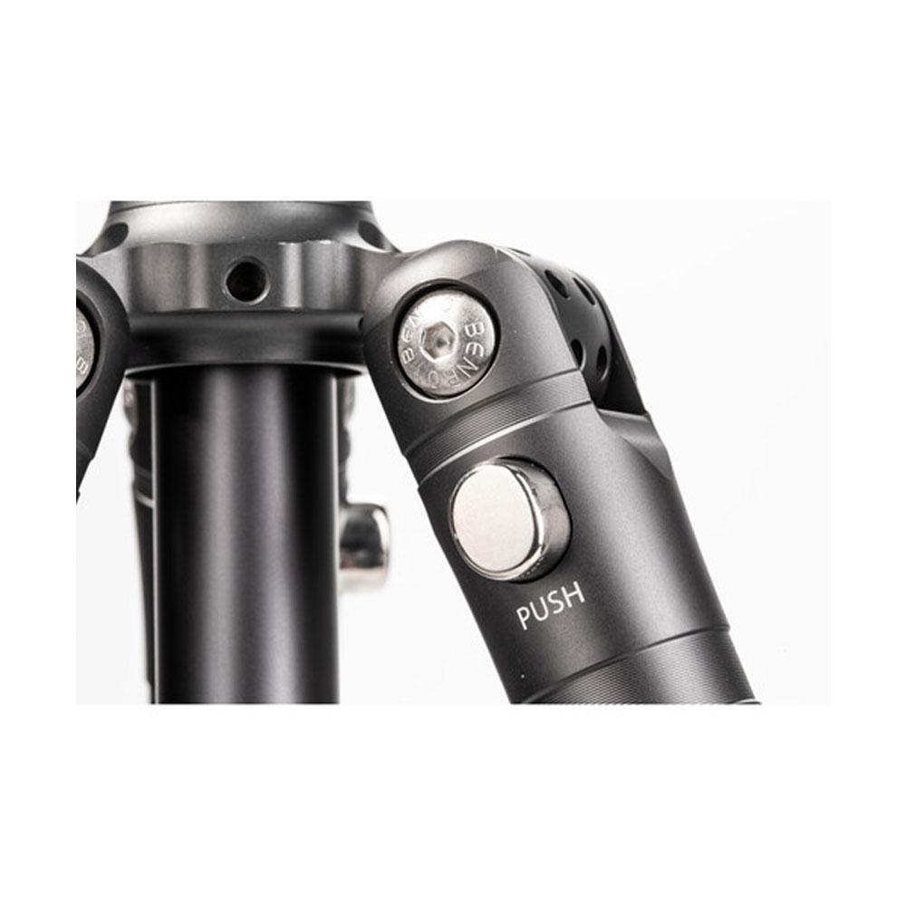 سه پایه دوربین بنرو Benro FBAT05A