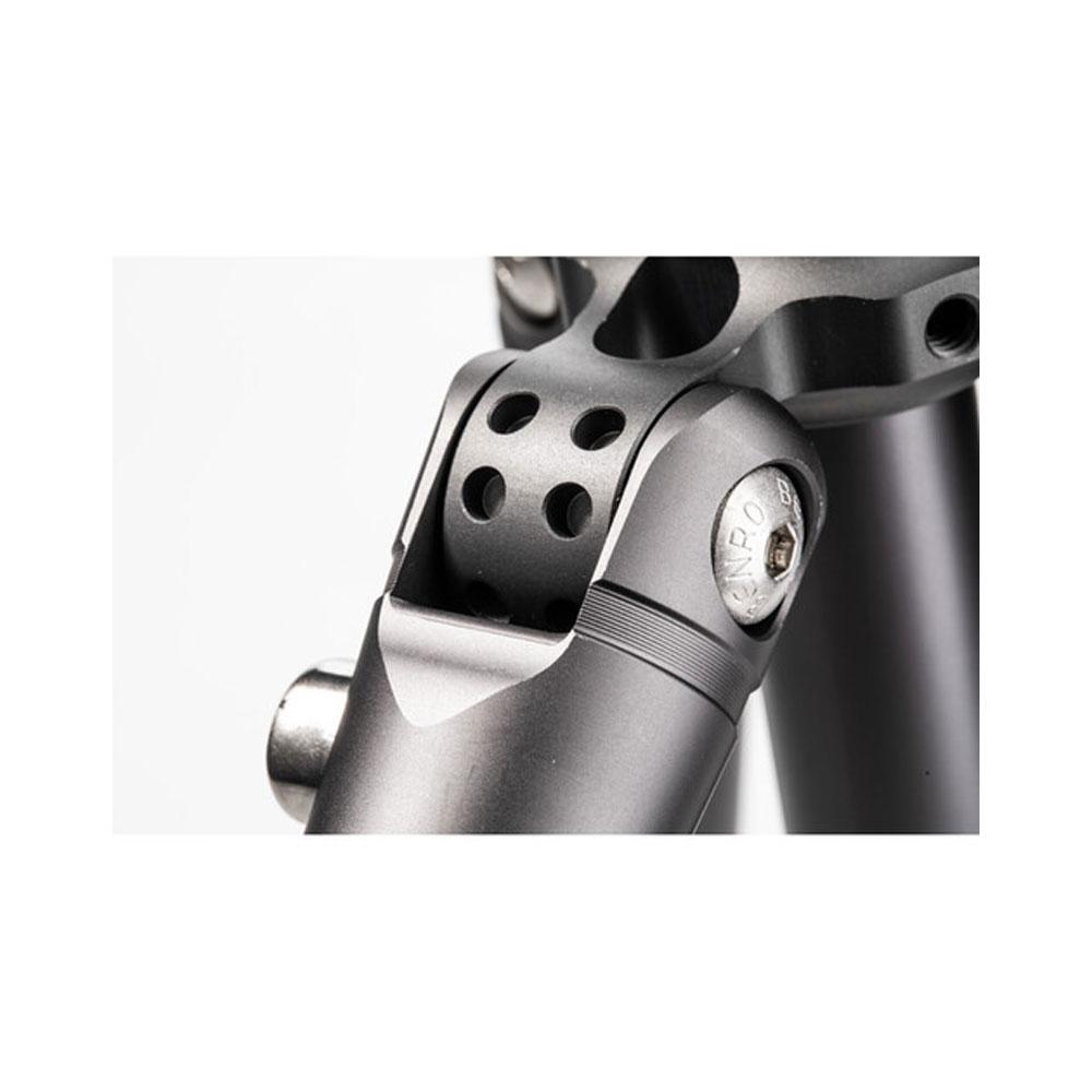 سه پایه دوربین بنرو Benro FBAT05A