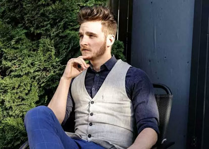 ژست عکاسی پسرانه