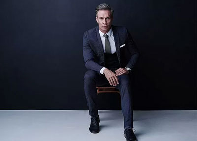 ژست عکاسی پسرانه