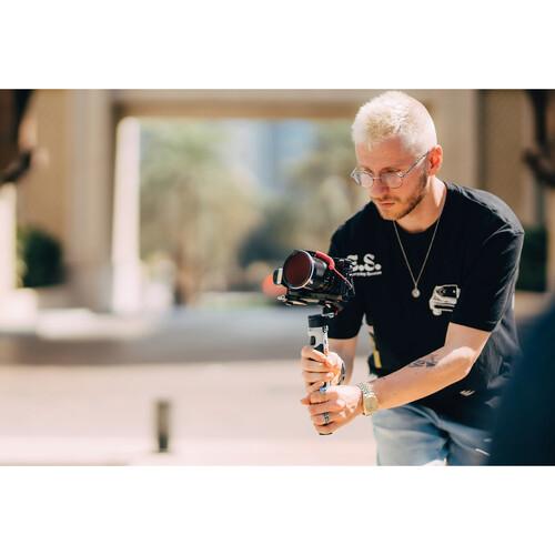 تصویر از فیلمبرداری با کیت کومبو گیمبال ژیون تک کرین ام 2 اس Zhiyun-Tech CRANE-M2 S Combo Kit