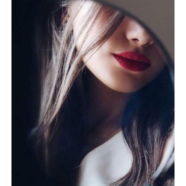 ژست عکاسی دخترانه