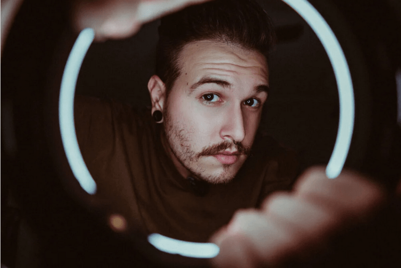 نور اینستاگرام