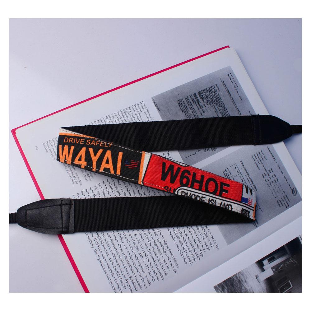 بند دوربین عکاسی سه کوک طرح تایپو گرافی