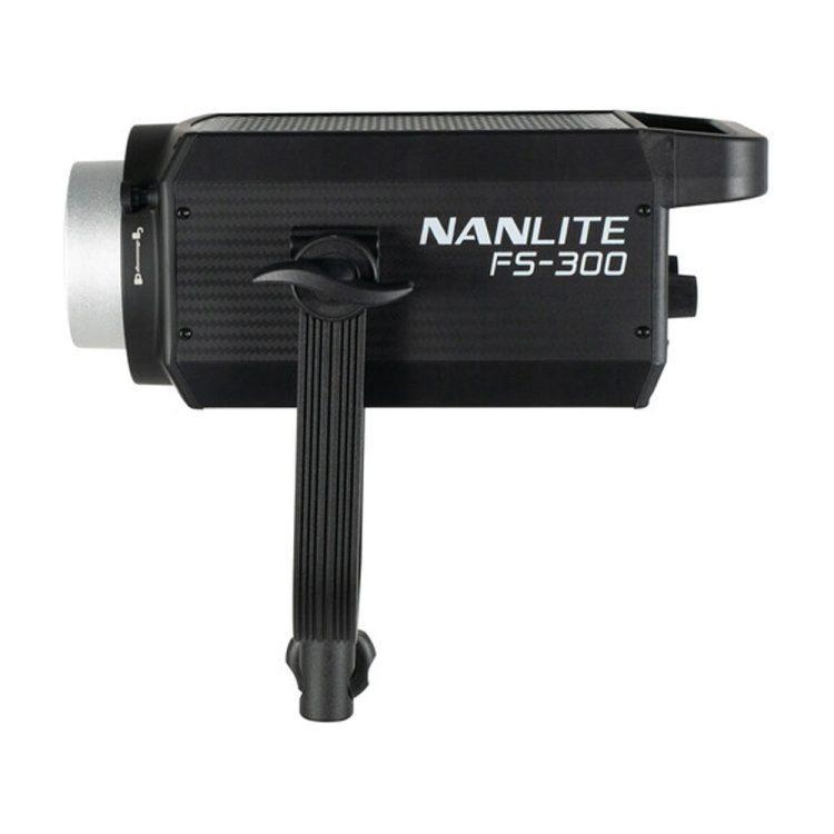 نور ال ای دی نانلایت Nanlite FS-300