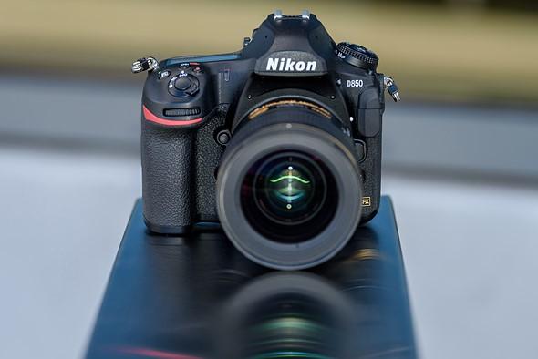 دوربین عکاسی عروسی