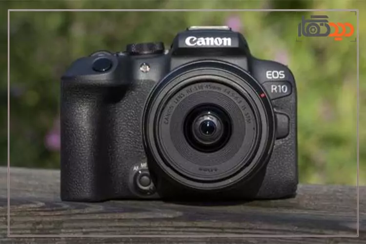 نمای رو به روی دوربین canon r100