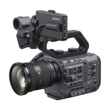 لنز سونی Sony FE 24-70mm f/2.8 GM II Lens سوار بر دوربین فیلمبرداری حرفه ای