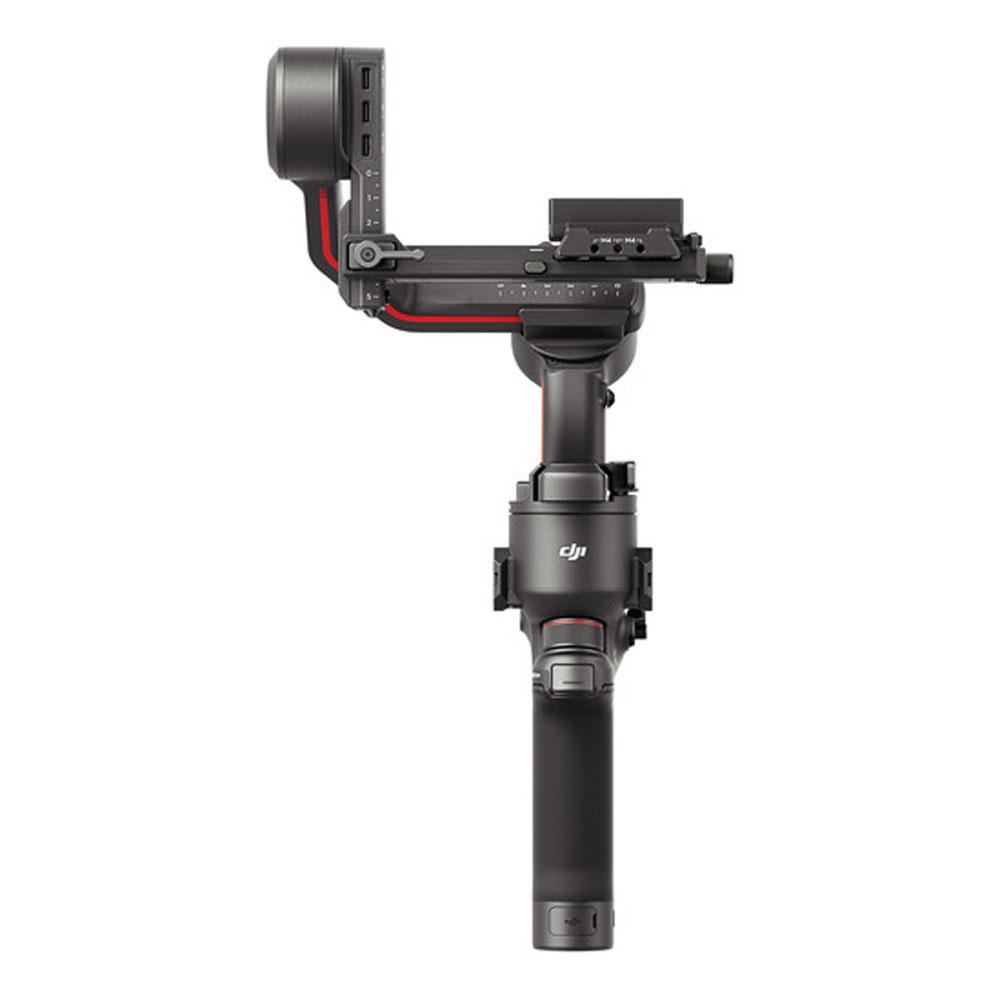 تصویر از گیمبال دوربین دی جی آی آر اس 3 DJI RS 3 Gimbal Stabilizer به صورت ایستاده بدون دوربین