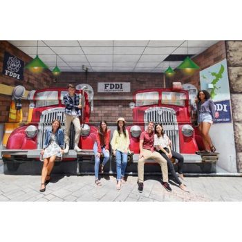 نمونه عکی با لنز کانن Canon RF 16mm f/2.8 STM Lens