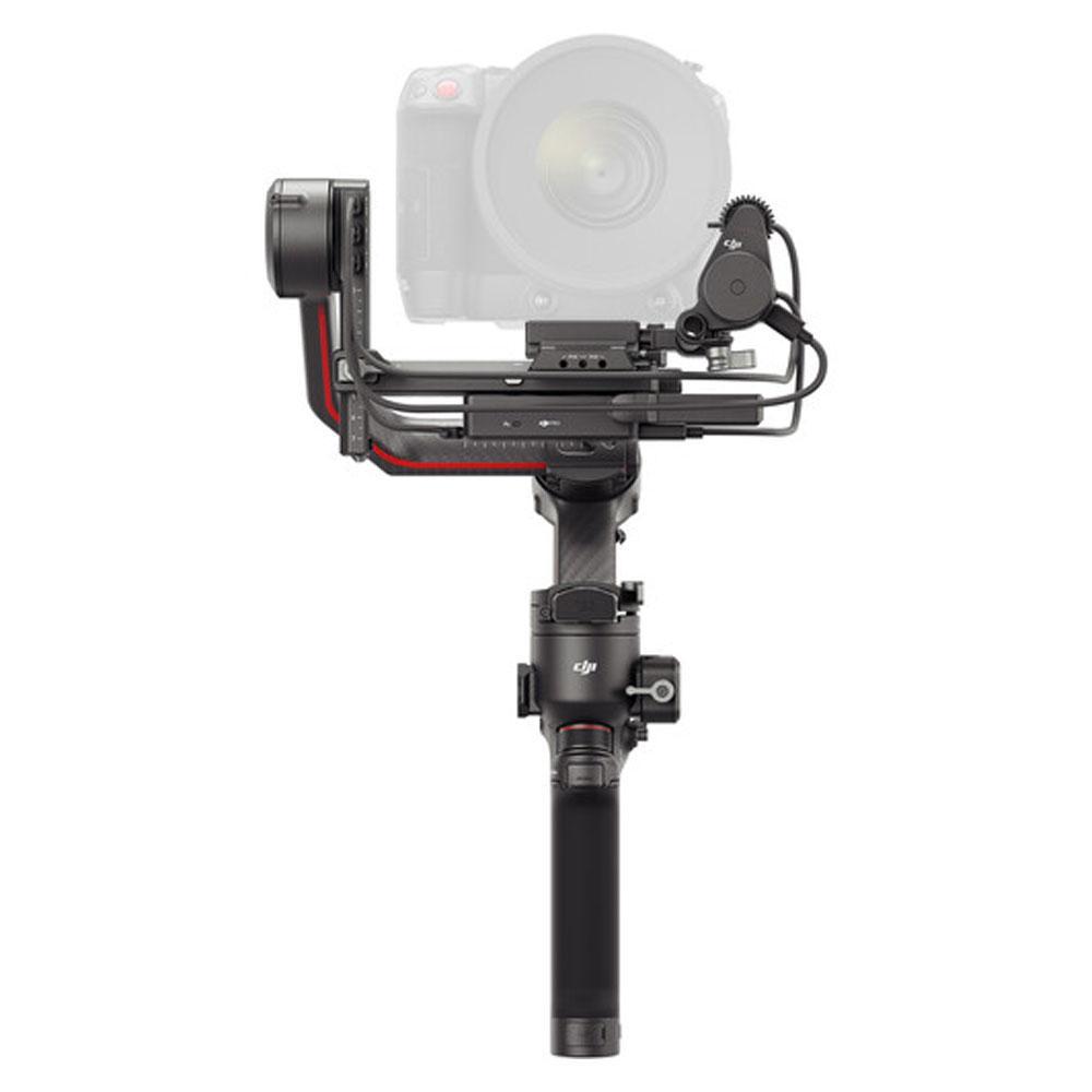 تصویر از گیمبال دوربین دی جی آی آر اس 3 پرو DJI RS 3 Pro Gimbal Stabilizer با دوربین سوار شده