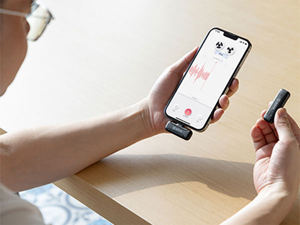 میکروفن یقه ای بی سیم بویا BY-WM3T2-D2 قابل اتصال به گوشی