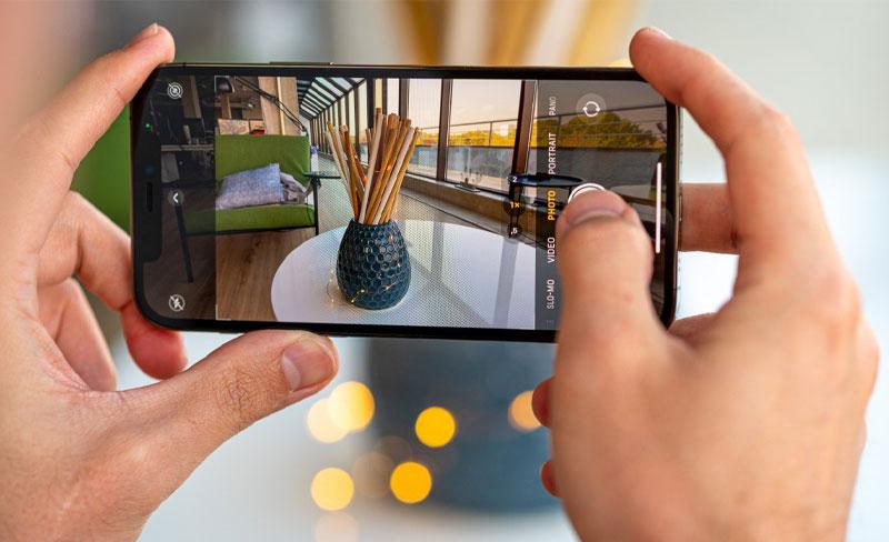 مقایسه دوربین آیفون 13 با 12 پرو