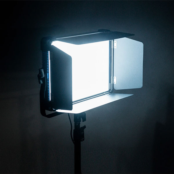 نور ال ای دی پیکسل Pixel P80 RGB Full Color Professional