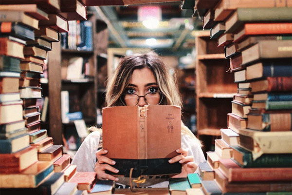 ایده عکاسی از کتاب